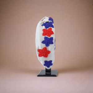 ที่คาดผมปักลูกปัดทำมือคุณภาพพรีเมียม ลายดาวสีแดงน้ำเงิน ฐานผ้านุ่มบุอย่างดี ทรงผูกปม ปี 2025 - Product Image 1