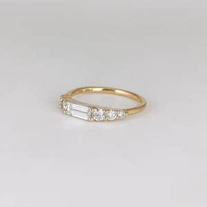 Cubic Zircon Baguette Cut 925 Sterling Silver Classic Band Anillo de compromiso minimalista Diamante Joyería de moda Fábrica de bodas - Product Image 2