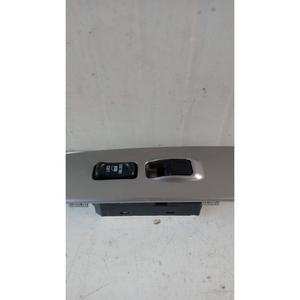 GREAT WALL MOTOR Serie Hover (06>) PANEL DE BOTONES DELANTERO DERECHO 3246200-K00 - Product Image 4