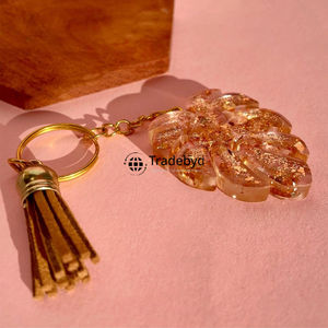 Porte-clés en résine décoratif, fait à la main, élégant, impression offset tendance, qualité supérieure, léger, imperméable, cadeau unique, Tradebyd - Product Image 3