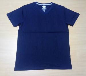 Camiseta con cuello en V hilada con anillo de algodón 100% de buen aspecto informal de verano para hombre está lista para la venta en cantidades a granel en La India - Product Image 3