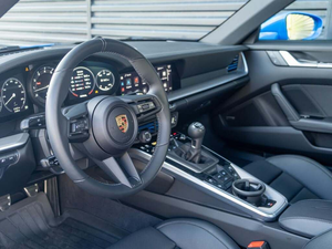 2024 pour 911 Carrera S Turbo Coupé Hybride SUV Automatique Gauche RWD R15 Intérieur Sombre Sièges en Cuir 2 Airbags Écran Tactile - Product Image 3