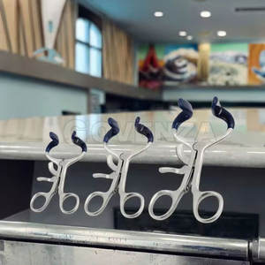 Abrebocas Dental Manual Ajustable de Acero Inoxidable, Expansor de Mejillas Duradero, Instrumento Quirúrgico con Agarre Ergonómico - Product Image 3