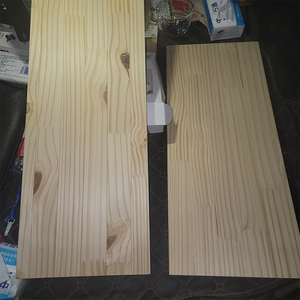 Venta al por mayor de madera blanda de pino disponible en varios grados para enmarcar pisos y carpintería - Product Image 3