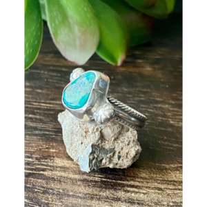 Navajo-Made Fine Jewelry Kingman Turquoise & Sterling <b>Silver</b> <b>Statement</b> <b>Ring</b> Size 6.75 for Everyday Wear - Product Image 4