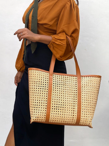 Bolsos de cuero de ratán ecológicos de alta calidad con dos asas, Cestas tejidas naturales, bolsos de playa de verano hechos en Vietnam - Product Image 5