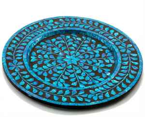 Plateau de service élégant en résine avec incrustations de nacre, à un seul niveau, pour une présentation élégante de rendez-vous et de gâteaux lors des célébrations islamiques - Product Image 5