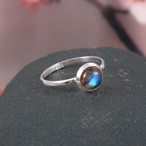 Anillo de eternidad de Plata de Ley 925 para mujer Cabochon Labradorite Bezel Setting - Product Image 4