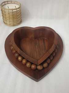 Wholesale Modern Mango Wood Beaded Walnut Brown <b>Heart</b>-<b>shaped</b> Candle <b>Bowl</b> for Christmas Farmhouse Home Decor Empty Candle Vessel - Product Image 3