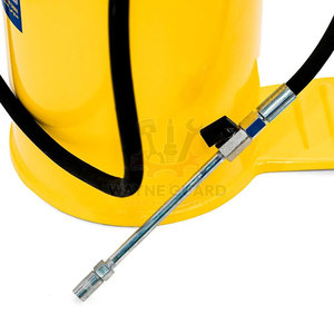 Pompe à levier pour seau à graisse, compatible avec les tracteurs Massey Ferguson, pièce n° TC 26 455, pièces OEM n° 00000000 - Product Image 2