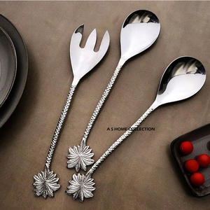 Precioso diseño italiano dorado y plateado de metal de aluminio con juegos de cubiertos pulidos con espejo para uso en bodas y hoteles - Product Image 2