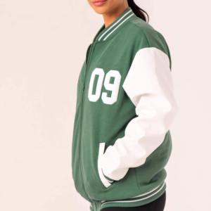 Vente en gros 2025 grandes tailles vestes universitaires pour femmes logo personnalisé plaine Letterman doublure en polyester coton vierge imperméable - Product Image 2