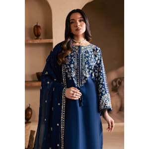 เสื้อปักลายผ้าลอน BATIK-3PC แขนสามส่วน พร้อมผ้าคลุมไหล่ชีฟองปักลาย และกางเกงปักลาย TROUSER-BIC-4621 - Product Image 5