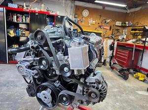 Moteur de course diesel V8 6.0L suralimenté, refroidi par eau, démarrage électrique, multicylindre, 4 temps, haute performance, de la meilleure qualité - Product Image 5