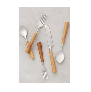 Ensemble de couverts en métal de qualité supérieure pour accessoires de table sophistiqués avec une qualité métallique durable - Product Image 1