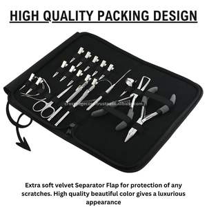 Kit d'extensions de cheveux professionnelles avec pinces à perles souples tirant des aiguilles à crochet et à boucle 12 pinces à cheveux aide à la tresse doigt - Product Image 6