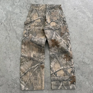 Ensemble de survêtement camouflage unisexe personnalisé pour l'hiver, avec pantalon cargo et veste zippée - Product Image 4