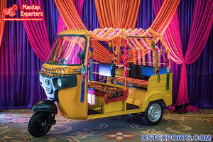 Rickshaw decorativo con estilo para Photobooth DE BODA Entrada nupcial exclusiva Rickshaw colorido Novia India Novio Rickshaw - Product Image 3
