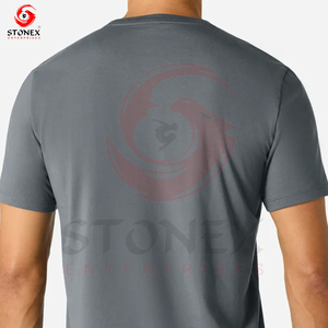 T-shirt uni en coton à manches courtes pour homme Impression numérique imprimée de logo personnalisé Matériau 100% coton - Product Image 5