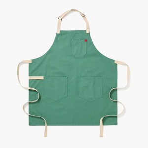 Tablier de cuisine en toile de coton résistant et réutilisable pour chefs hommes et femmes avec logo personnalisé et taille ajustable - Product Image 2