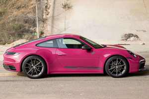 Porsche 911 Turbo R18 Coupé AWD 2024, Bajo Kilometraje, Gasolina, Caja de Cambios Automática, Volante a la Izquierda, Estado Excelente - Product Image 2