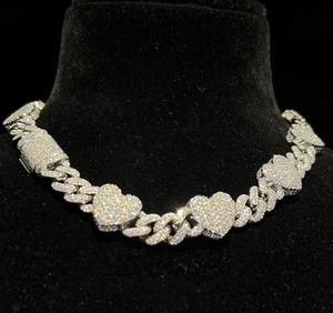 สร้อยคอเพชรโมอิส VVS1แท้14มม. พร้อมจี้และเสน่ห์ - Product Image 3