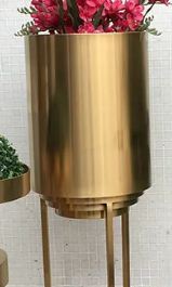 Juego de macetas de metal dorado de alta calidad para jardín, boda al aire libre y decoración del hogar, maceta de diseño elegante a precio mayorista - Product Image 3