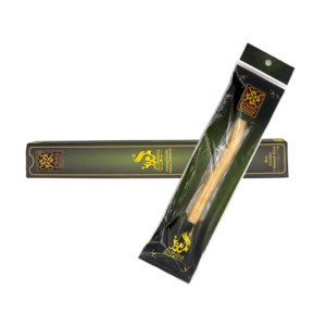 One Piece High Quality Multi-Purpose Oral Hygiene Products <b>Miswak</b> Case/Holder with Soft Bristles Vacuum Packed for Oral Care - Product Image 1