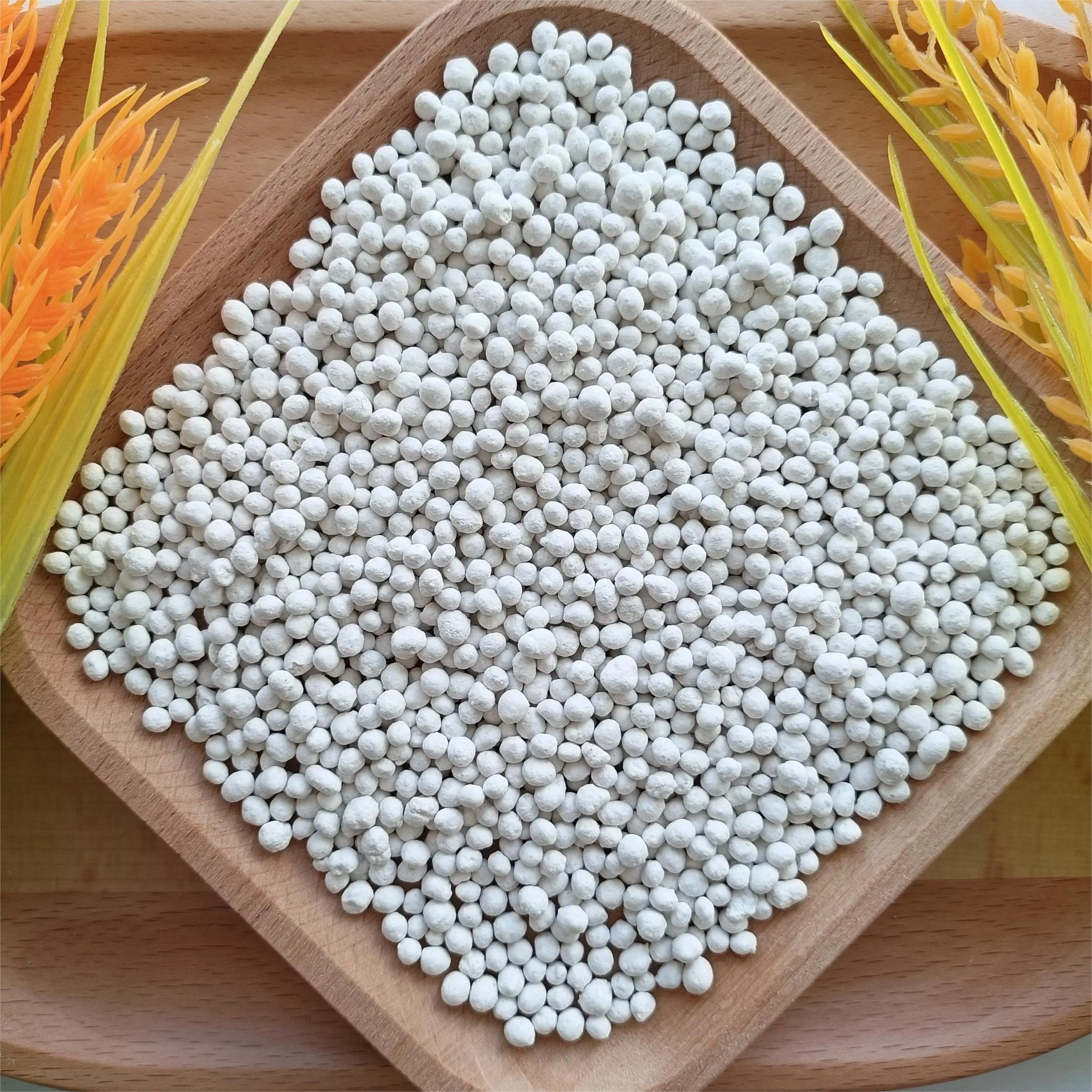 作物用窒素およびリン肥料複合肥料NPK16-22-0