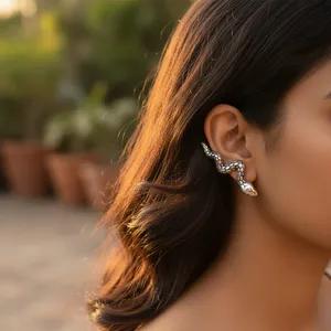 จี้เงินแท้ 925 รูปงู ชุบโรเดียม ประดับเพชร CZ และลายระฆัง สีโรสโกลด์ สไตล์ศาสนา สำหรับผู้หญิง - Product Image 1