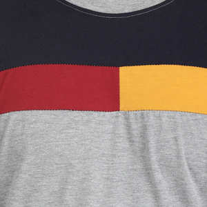 เสื้อยืดผ้าไมโครไฟเบอร์สำหรับผู้ชายดีไซน์โอเวอร์ไซส์ทันสมัยสวมใส่สบายน้ำหนักเบาและนุ่ม - Product Image 6