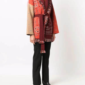 Abrigo de lana grueso y suave de talla grande con mangas regulares, estilo casual de invierno, con capucha, cuello de piel auténtica, exterior de cuero genuino y poliéster. - Product Image 6