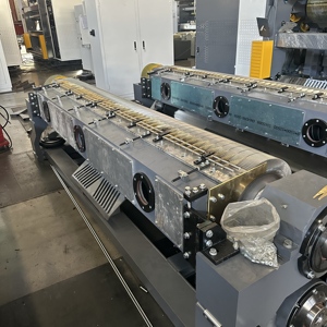 Machine <span class=keywords><strong>à</strong></span> onduler simple automatique de type <span class=keywords><strong>cassette</strong></span> SF-320, machine <span class=keywords><strong>à</strong></span> onduler électrique, <span class=keywords><strong>prix</strong></span> d'usine pour boîtes en carton ondulé, PLC, étui en <span class=keywords><strong>bois</strong></span> - Product Image 4