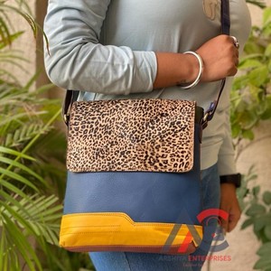 กระเป๋าหนังวัวแท้สำหรับผู้หญิงสไตล์ตะวันตก,ใหม่กระเป๋าถือหลากสีกระเป๋าสะพายไหล่หนังรีไซเคิล - Product Image 1