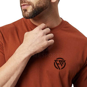 T-shirt grande taille pour hommes avec coupe confortable et tissu en coton doux T-shirt décontracté grande taille pour hommes avec manches courtes - Product Image 6