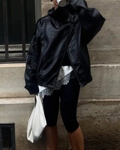 Customize Streetwear Women's Jackets Premium Stylish Genuine Leather Jackets Wholesale OEM Fashion <b>Real</b> Leather Jacket - Product Image 1