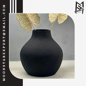 Meilleures ventes 2023 : Vases à fleurs modernes en métal faits à la main avec finition boue noire, vase de table par MOON STAR EXPORTS - Product Image 5