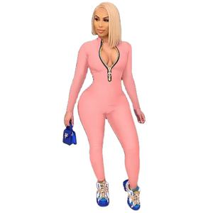 ชุดออกกำลังกายลำลองสองชิ้นสำหรับผู้หญิง ผ้าโพลีเอสเตอร์/ไนลอน ระบายอากาศได้ดี เหมาะสำหรับฤดูใบไม้ร่วง เสื้อแขนยาวรัดรูปมีซิปใหญ่ กระโปรงสั้น - Product Image 1