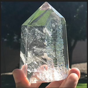 หินฐานตัดจุดคริสตัลใสธรรมชาติวัสดุหินหยาบขัดเงาคุณภาพสูงจุดหินดิบสําหรับการรักษาขายส่ง - Product Image 3