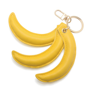 Sac en cuir charme mignon fruit banane cuir porte-clés sac marque promouvoir cadeau - Product Image 5