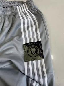 Pantalones Deportivos de Felpa Francesa de 400 Gsm, Estilo Urbano, Pierna Ancha, Etiquetas con Logotipo Personalizado, Pantalones Deportivos a Rayas para Hombre - Product Image 4