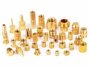 Inserts en laiton de haute qualité pour composants en plastique fabriqués avec tournage CNC - Product Image 3