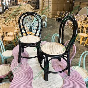 Chaises en rotin écologiques pour enfants-parfaites pour les rassemblements extérieurs et intérieurs avec des options de couleur et de taille polyvalentes - Product Image 1