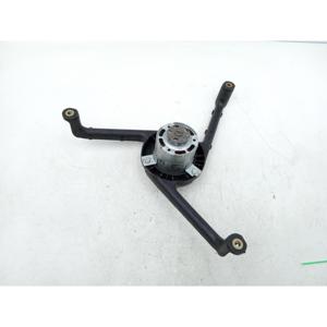 SUPPORT DE VENTILATEUR DE RADIATEUR VOLKSWAGEN Polo 3ème Série (94>01) 6N0121209F Essence - Product Image 1