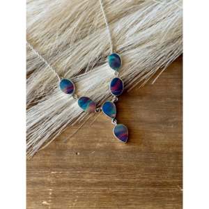 Collier lariat goutte d'eau en argent sterling avec opale Mohave faite à la main du sud-ouest - Product Image 1