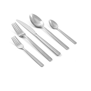 Ensemble de couverts en métal argenté créatif simple avec poignée unie royale pour la maison et le mariage ensemble de couverts de table - Product Image 5