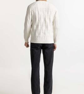 Sudadera de invierno OEM para hombre con logotipo personalizado frontal de color sólido de lana/acrílico de manga larga cuello redondo para cuello prendas de vestir - Product Image 4