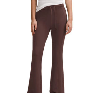 Vente en gros d'usine, pantalon d'hiver évasé pour femmes, de qualité supérieure, design personnalisé, streetwear, dentelle, devant plat, taille haute - Product Image 1