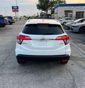 Bien entretenu propre 2022 Hond-a HR-V - Product Image 6