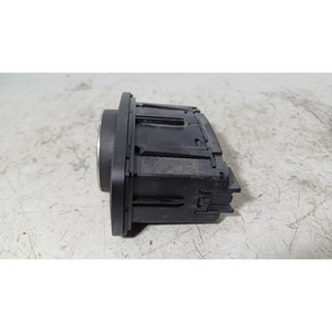 สวิตช์ควบคุมไฟฟอร์ด โฟกัส ซีดาน 7th ซีรีส์ H1BT13D061AE/10507973-00 ZTDA (18>) - Product Image 4
